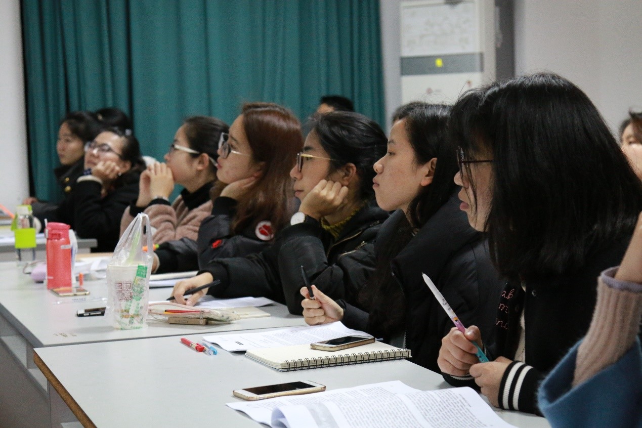 IELTS training class began lessons!